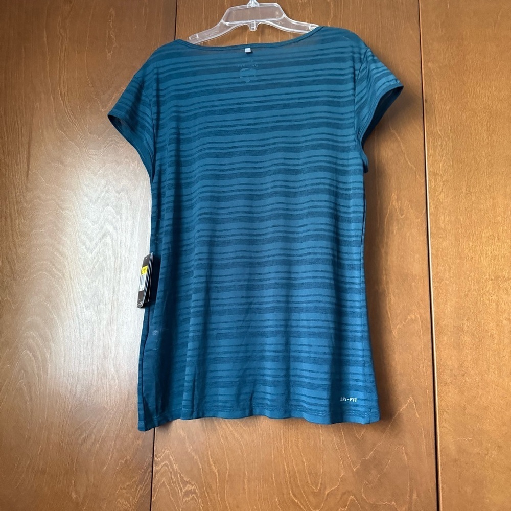 Nike NWT Dark Teal Women's Blue Dri-FIT Top Sz S Ret $40. Semi Sheer - Picture 2 of 6